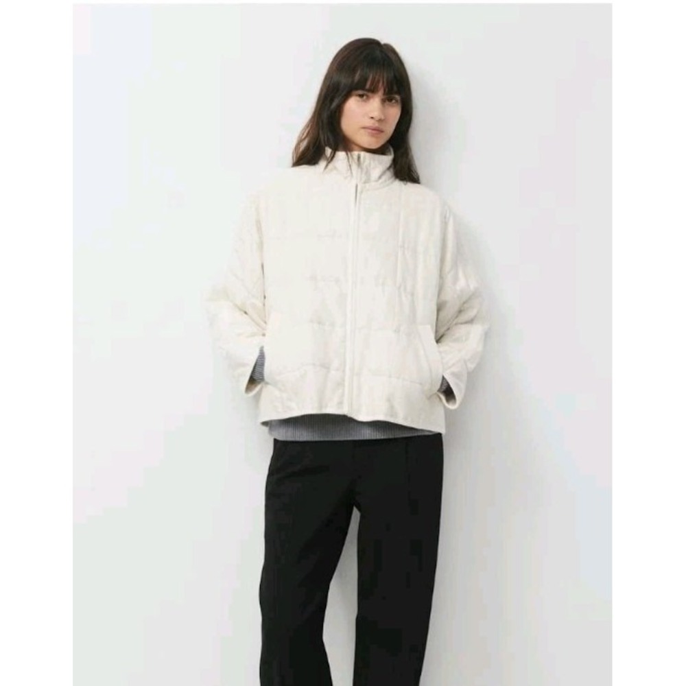 aritzia little moon XS Quilted 'Remote' Zip Front Oversized Jacket In White